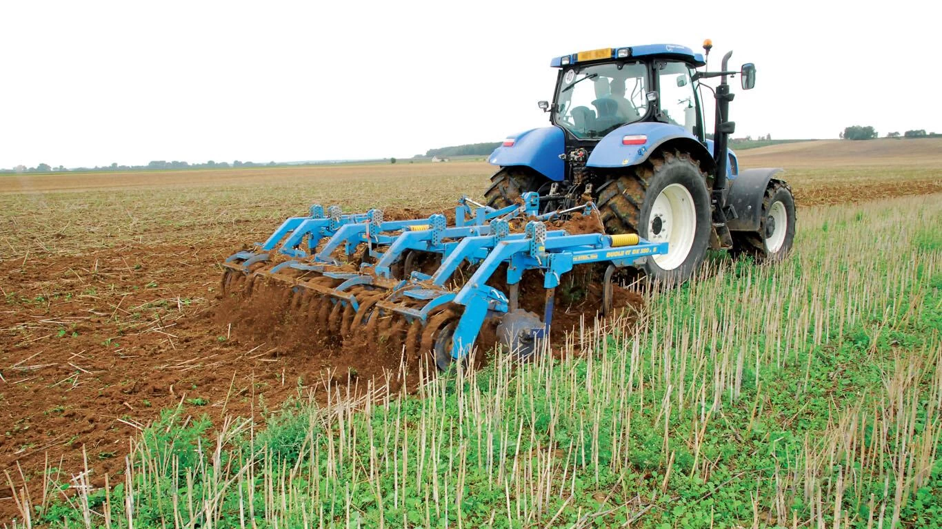 Chisel cultivators